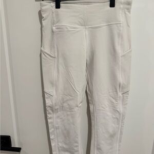 Chic White High-Rise Leggings